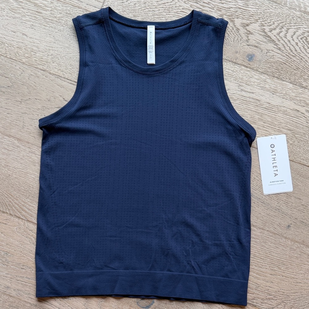NWT Athleta ‘In Motion’ Perforated Sleeveless Tank Top (Navy) Small - SOLD OUT